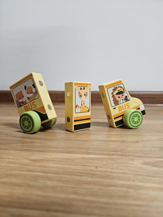 magnetyczny autobus szkolny (2).jpg