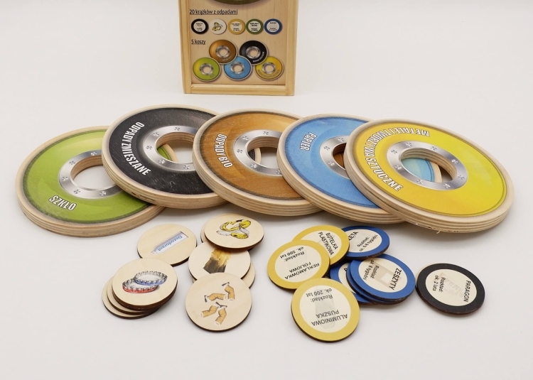 gra-segregacja-odpadow-eco-zabawki-puls-art (3).jpg