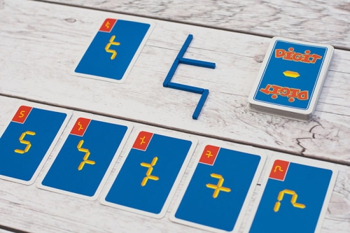 Piatnik-Digit-gra-logiczna (2).jpg