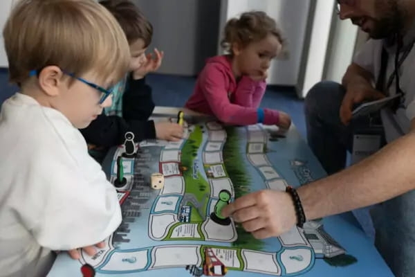 czyste-powietrze-gra-stolikowa-planszowa-begame-eco-zabawki (10).jpg