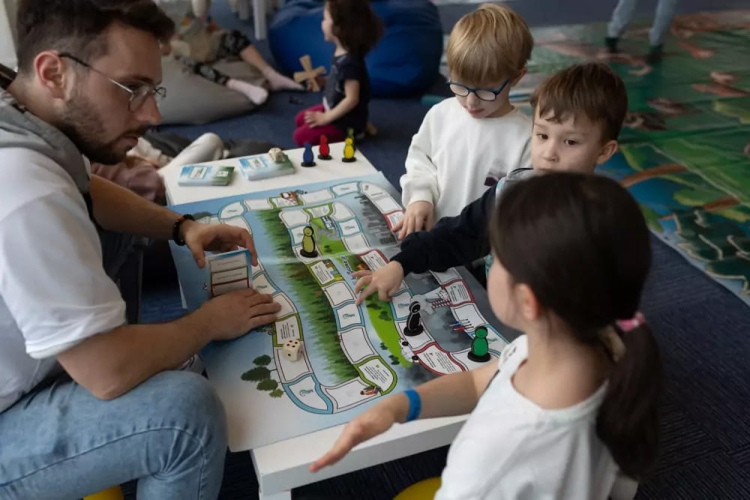czyste-powietrze-gra-stolikowa-planszowa-begame-eco-zabawki (20).jpg