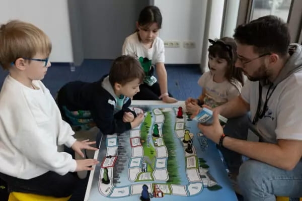 czyste-powietrze-gra-stolikowa-planszowa-begame-eco-zabawki (28).jpg