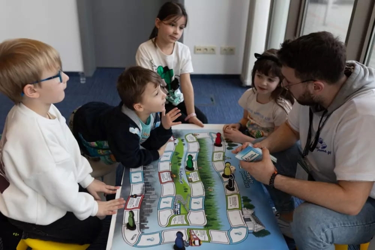 czyste-powietrze-gra-stolikowa-planszowa-begame-eco-zabawki (29).jpg
