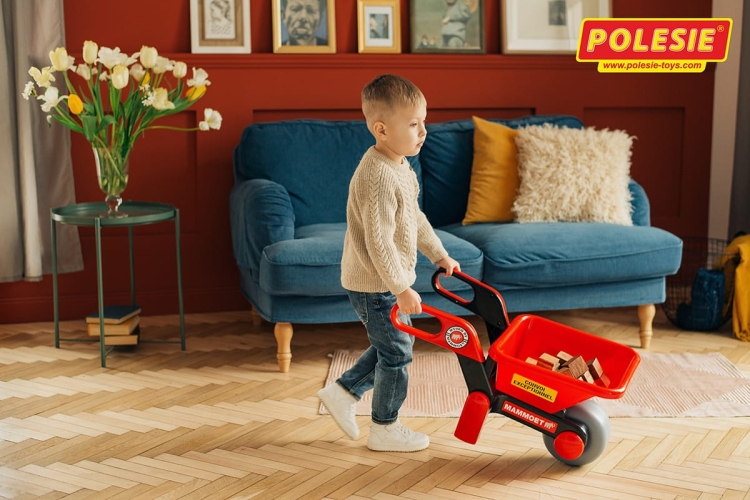 mammoet-taczka-kask-szufelka-grabki-lopata-dla-dzieci-polesie-eco-zabawki (7).jpg