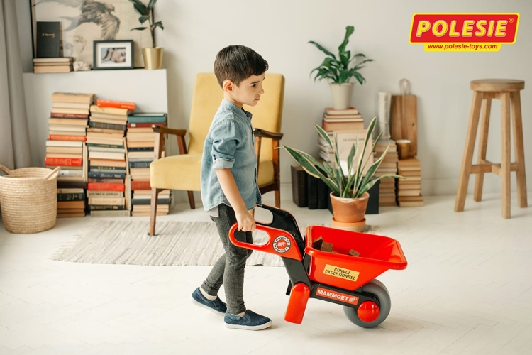 mammoet-taczka-kask-szufelka-grabki-lopata-dla-dzieci-polesie-eco-zabawki (8).jpg