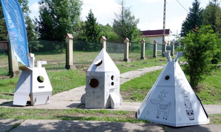 tipi-indiańskie-do-składania-kolorowania (1).JPG
