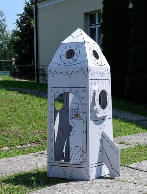 rakieta-xxl-do-kolorowania (3).JPG