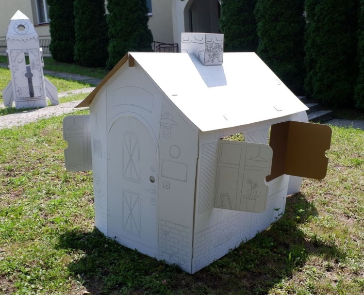 Twój-domek-do-kolorowania (2).JPG