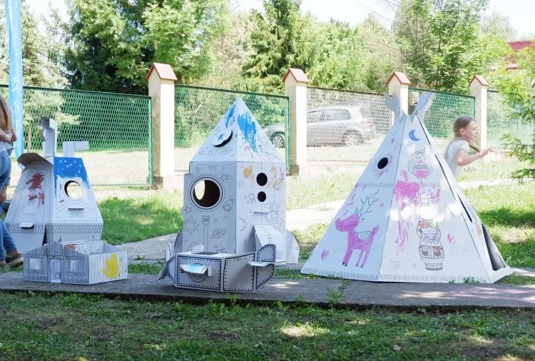 Tekturowe zabawki dla dzieci - ekologiczne i bezpieczne