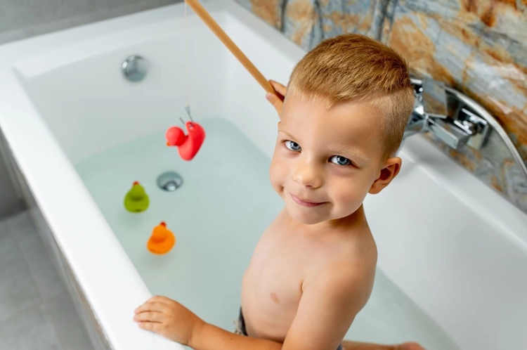 kaczuszki-do-kąpieli-z-wędką (4).webp