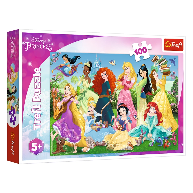 Opakowanie puzzli Trefl Disney Princess z wizerunkami popularnych księżniczek Disneya, takich jak Arielka, Kopciuszek, Śnieżka i inne. Puzzle składają się ze 100 elementów i są przeznaczone dla dzieci od 5 roku życia.
