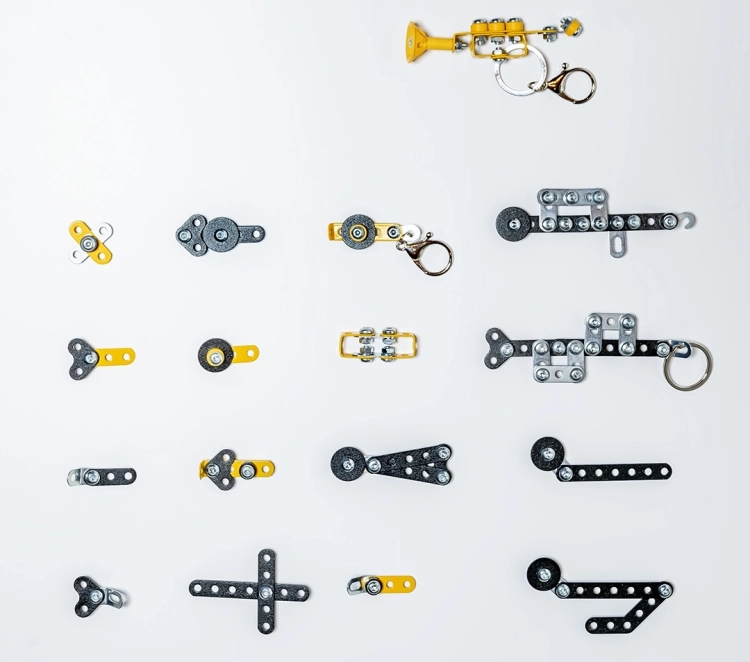 X-PRESS-ME-BRELOK-DIY-TRABKA-Alexander-6+ (8).webp