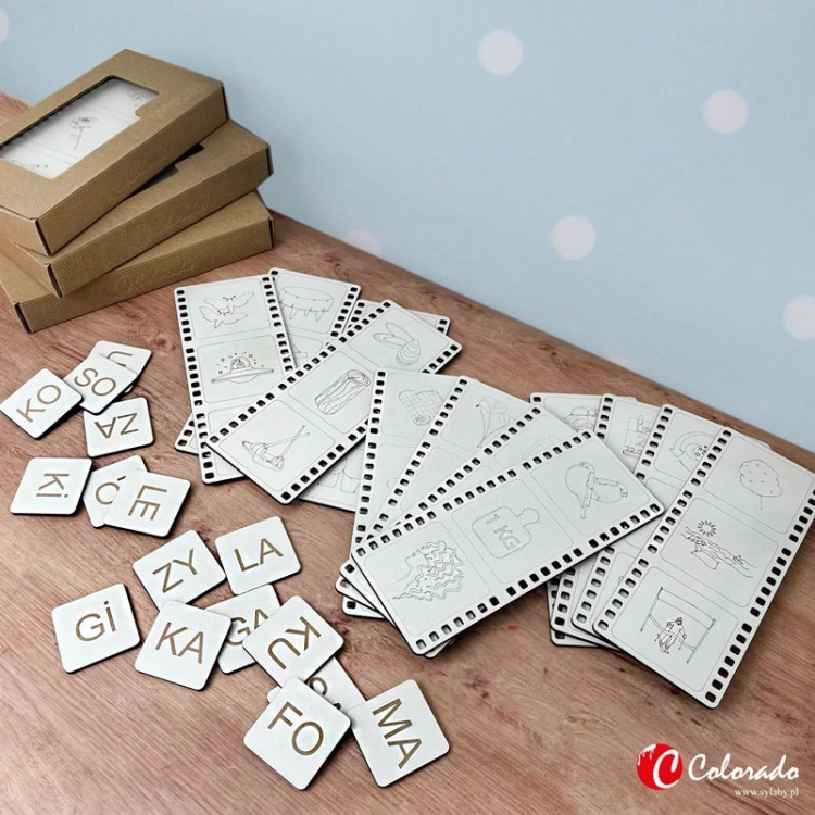 Drewniany aparat fotograficzny z płytek z sylabami i kliszami z obrazkami z zestawu komplet 6 szt