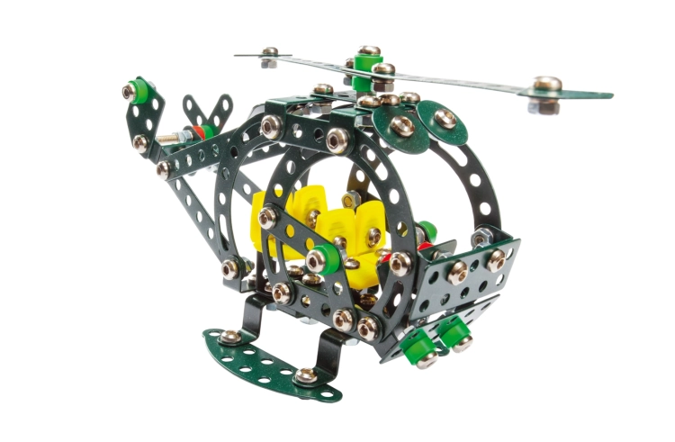 Model śmigłowca bojowego Patrol z zestawu Mały Konstruktor firmy Alexander.