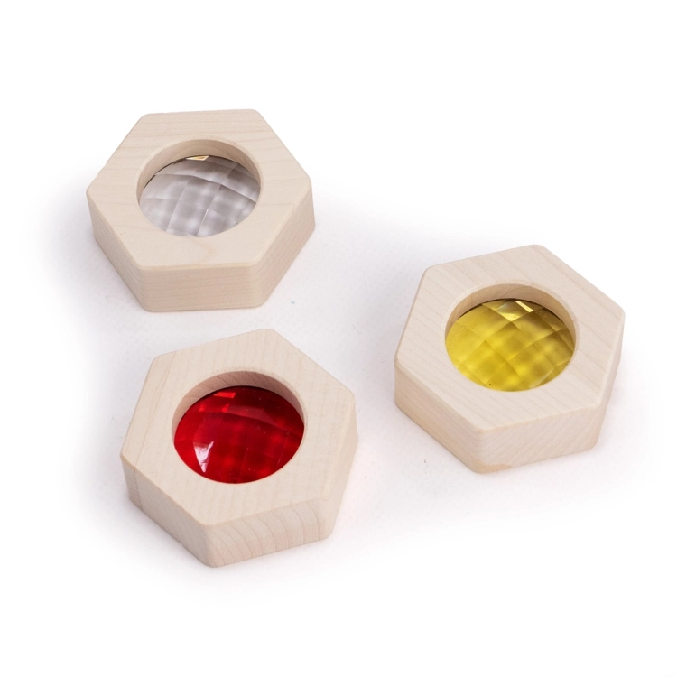 Zestaw drewnianych kalejdoskopów Bajo z kolorowymi szkiełkami.