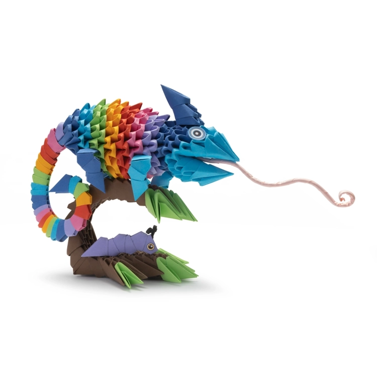 Kolorowy model kameleona złożony z modułów origami 3D