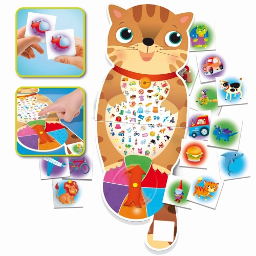 Plansza w kształcie kota z kartami do gry pamięciowej „Carotina Ćwiczę Pamięć”.