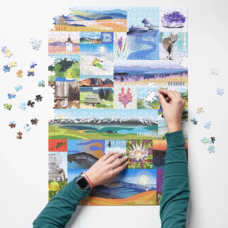Układanie puzzli Puzzlove Polskie Góry na białym stole