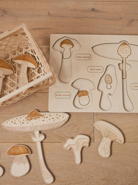 Plansza z nazwami grzybów jadalnych – nagrodzone puzzle edukacyjne Sounds Wood