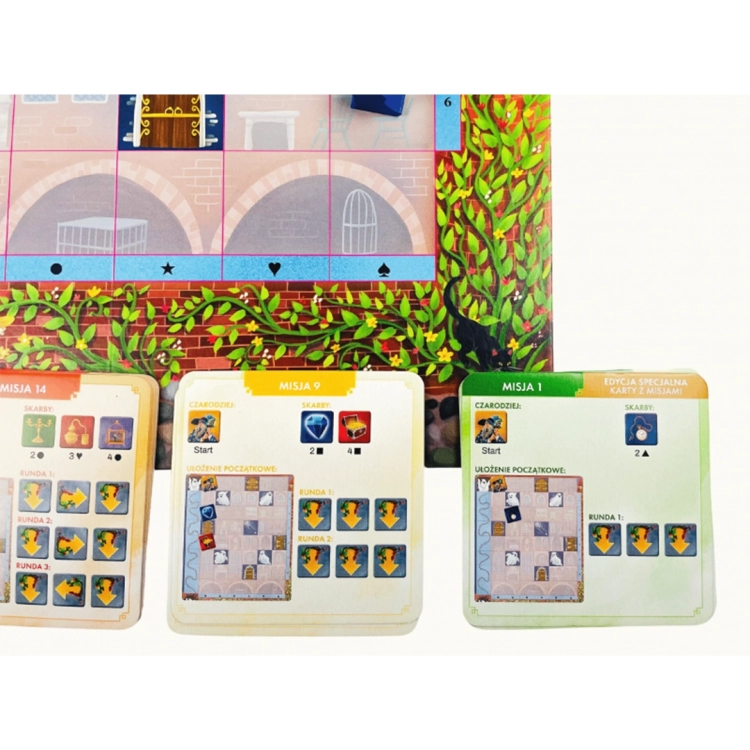 Zbliżenie na karty misji z gry Zakodowany zamek – Kapitan Nauka