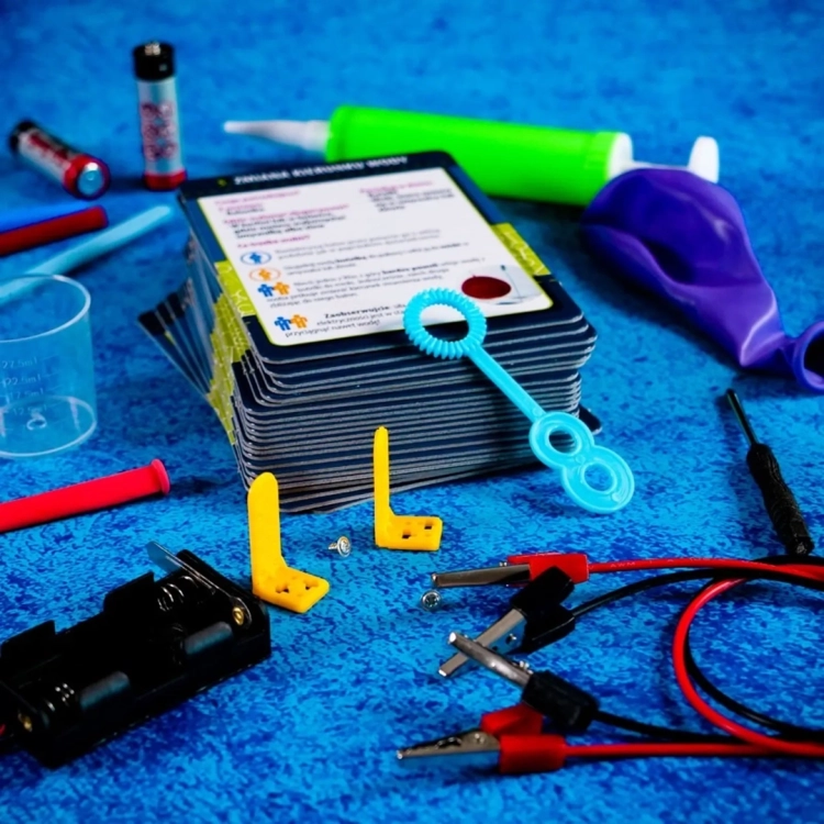 Zestaw naukowy Lisciani Elektryczność z elementami do eksperymentów