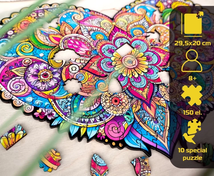 Zbliżenie na puzzle drewniane Mandala Miłości 150 el. z informacjami o wymiarach i wieku