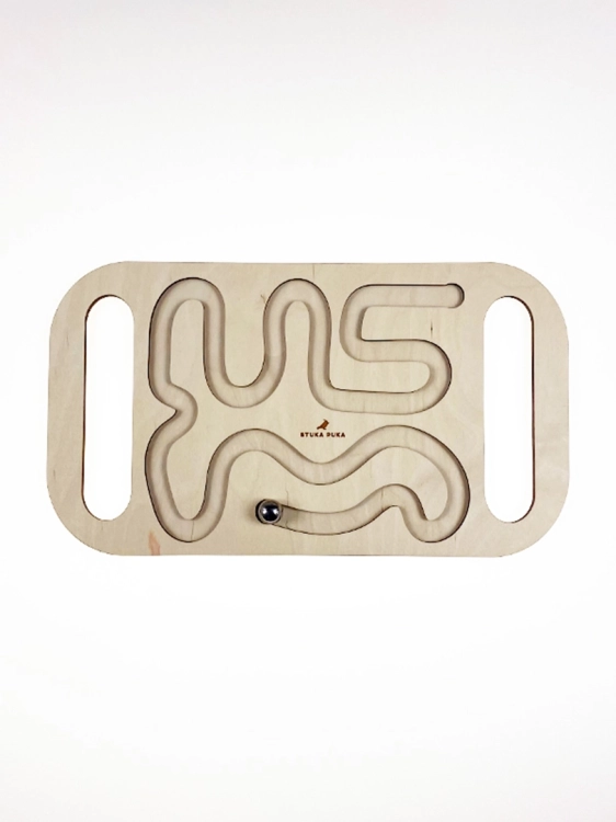 Drewniany labirynt Sounds Wood z krętą ścieżką i metalową kulką.