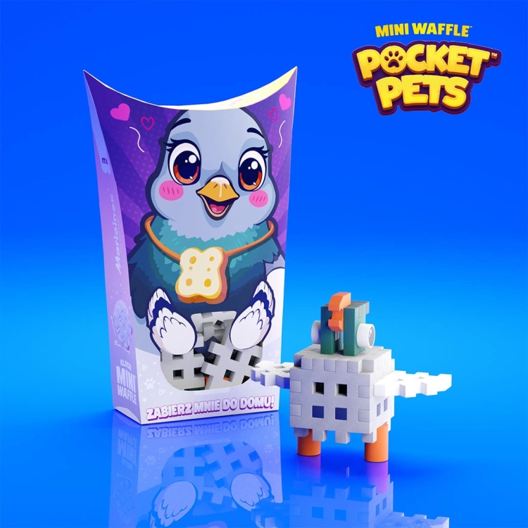 Zbudowany gołąb z klocków Marioinex Mini Waffle Pocket Pets obok opakowania na niebieskim tle.