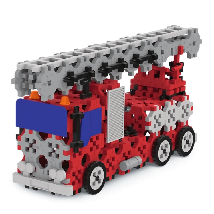 Złożony wóz strażacki z drabiną z klocków Trefl Connect 2w1.