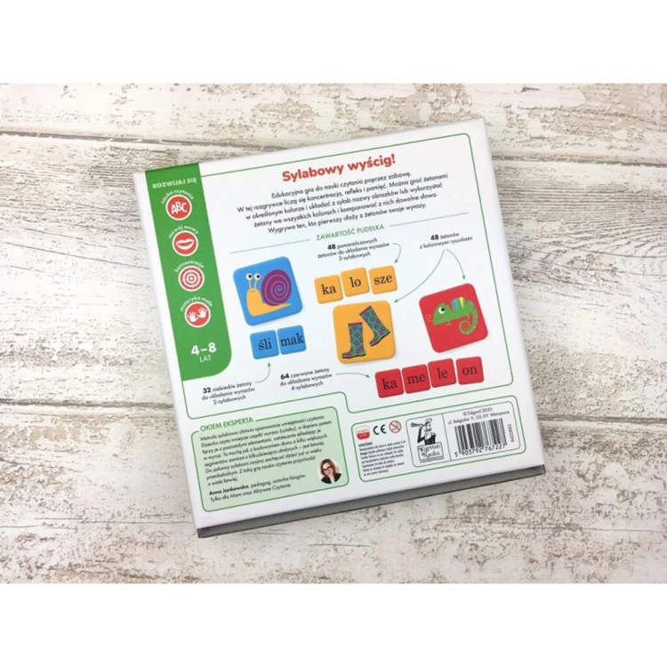 Tył opakowania gry Sylaba do sylaby Kapitan Nauka z opisem zawartości i wariantów rozgrywki.