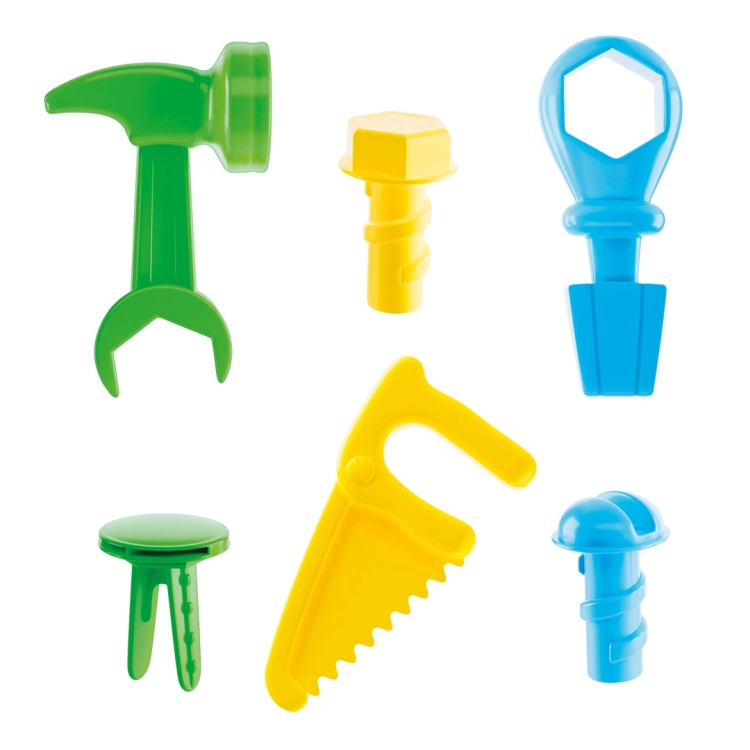 Grafika przedstawiająca sześć kolorowych akcesoriów do sortera Lisciani „Moje pierwsze auto”: zielony młotek, żółtą śrubę, niebieski klucz francuski, zielony kołek, żółtą piłę i niebieską śrubę.