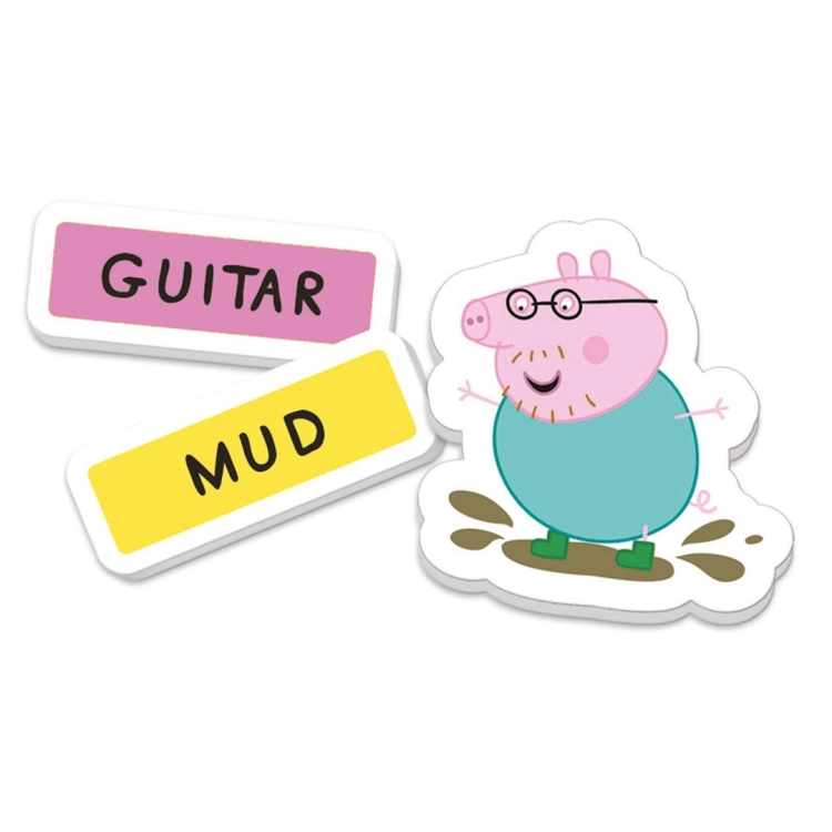Elementy gry: Tata Świnka w błocie oraz pasujące do obrazka plakietki z napisami GUITAR i MUD.