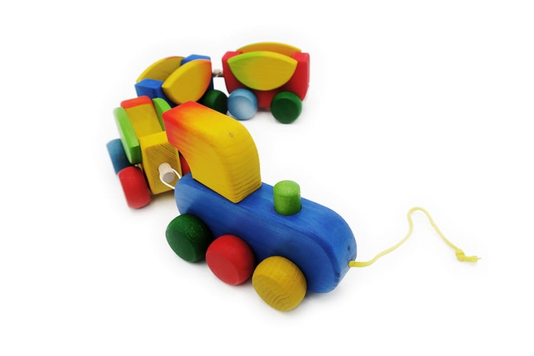 pociąg drewniany do ciągnięcia (1).jpg