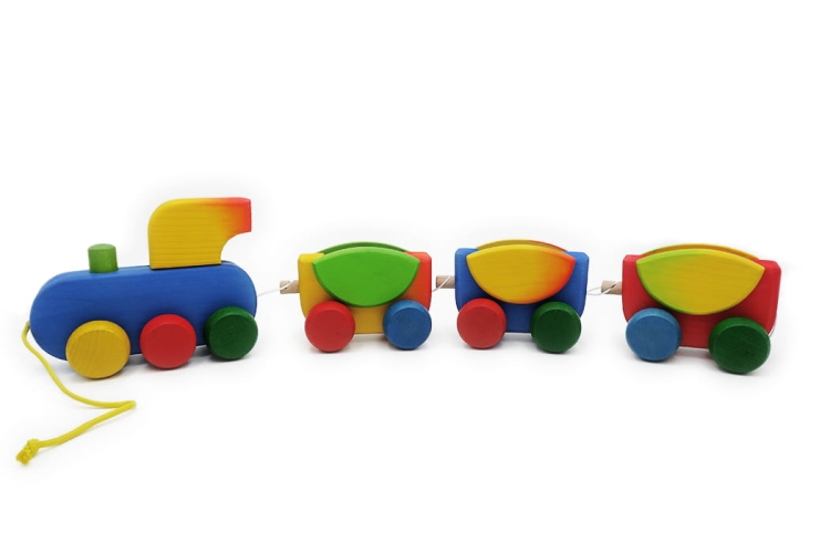 pociąg drewniany do ciągnięcia (2).jpg