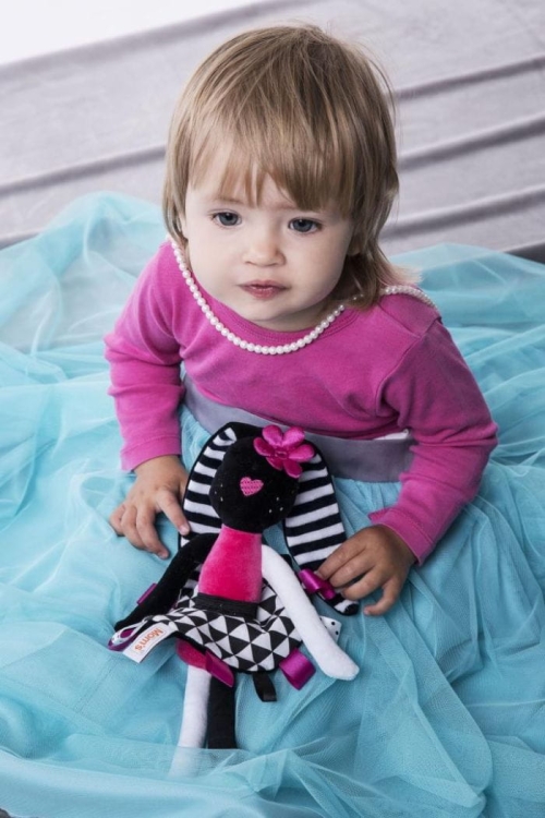 przytulanka sensoryczna z szeleszczącymi elementami