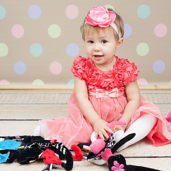 kontrastowa przytulanka króliczka rozwijająca zmysły