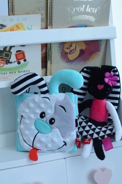 Króliczka Mom’s Care to wyjątkowa przytulanka sensoryczna