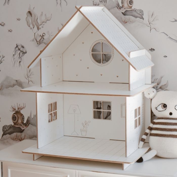 Drewniany domek dla lalek "Maja" (bez wyposażenia) - Milin 3+