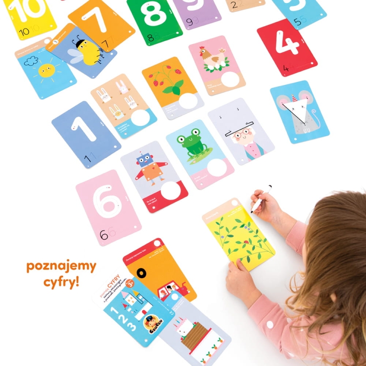 Zestaw edukacyjny CzuCzu Poznaję Cyfry z poradnikiem dla rodziców