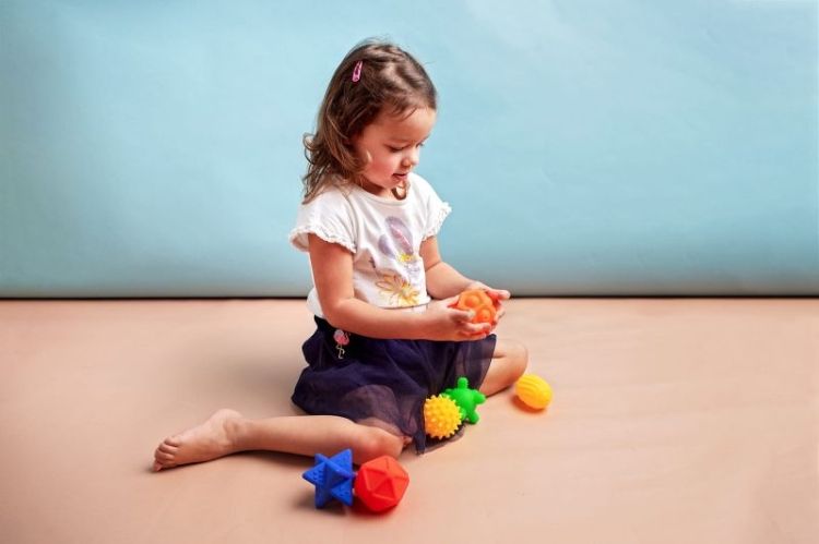 miękkie piłeczki do stymulacji sensorycznej niemowląt Sensorky