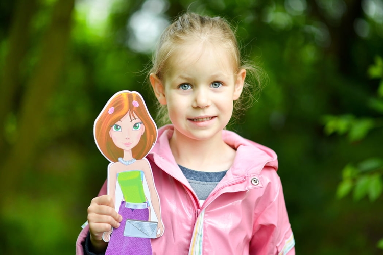 Zestaw Top Fashion Modelka 3 – ubrania, modelka, taśma, stojak.