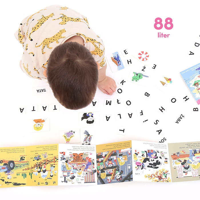 Zestaw edukacyjny CzuCzu Czytamy razem – wspiera naukę liter i słów