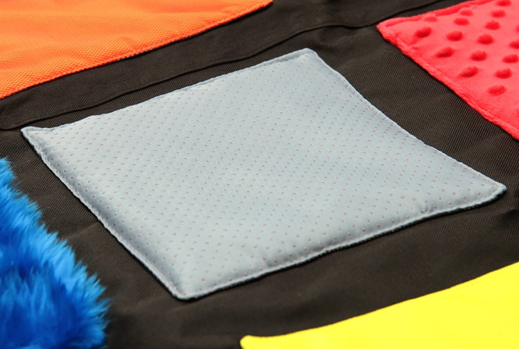 TWISTER SENSORYCZNY-Mata-sensoryczna-Zestaw-z-kostką-i-opaskami-na-oczy-akson-eco-zabawki (6).jpg