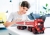 Dziecko składa model ciężarówki Premium Truck – rozwój zdolności manualnych.
