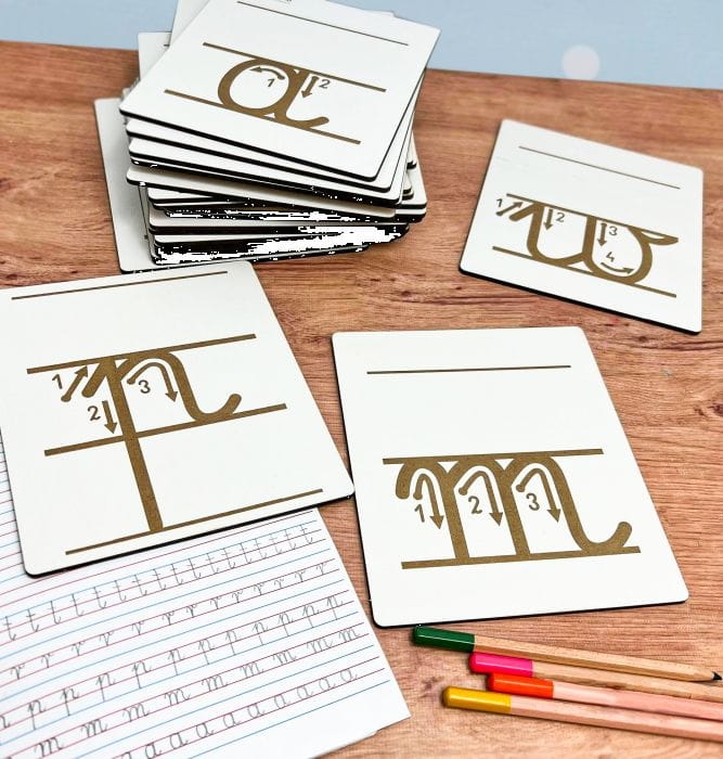 ALFABET DO NAUKI PISANIA - MALE LITERY 1.jpg