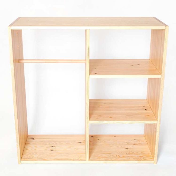 Garderoba dla dziecka szafa do pokoju dziecięcego drewniana w kolorze naturalnym od Polana Montessori