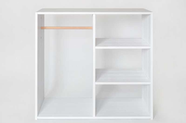 Garderoba dla dziecka szafa do pokoju dziecięcego drewniana w kolorze białym od Polana Montessori